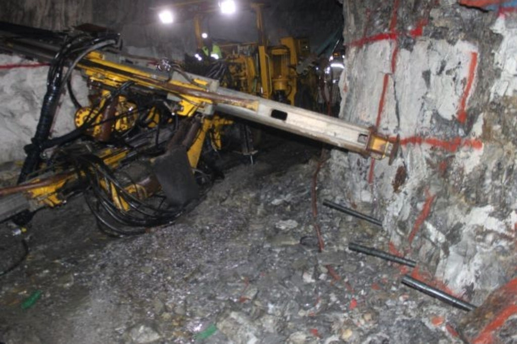 Drill and Blasting Underground Mine