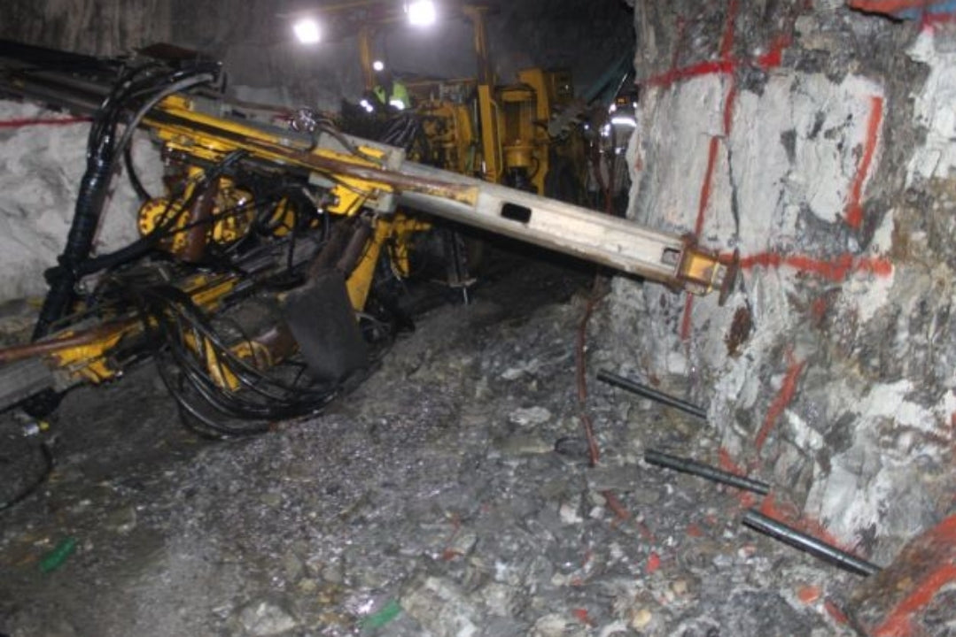 Drill and Blasting Underground Mine